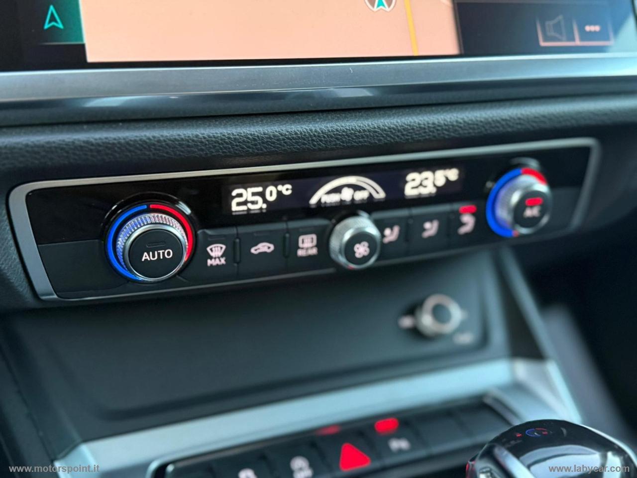 AUDI Q3 35 TDI S tronic Business