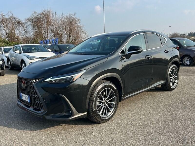 Lexus NX Hybrid Premium+ 4WD