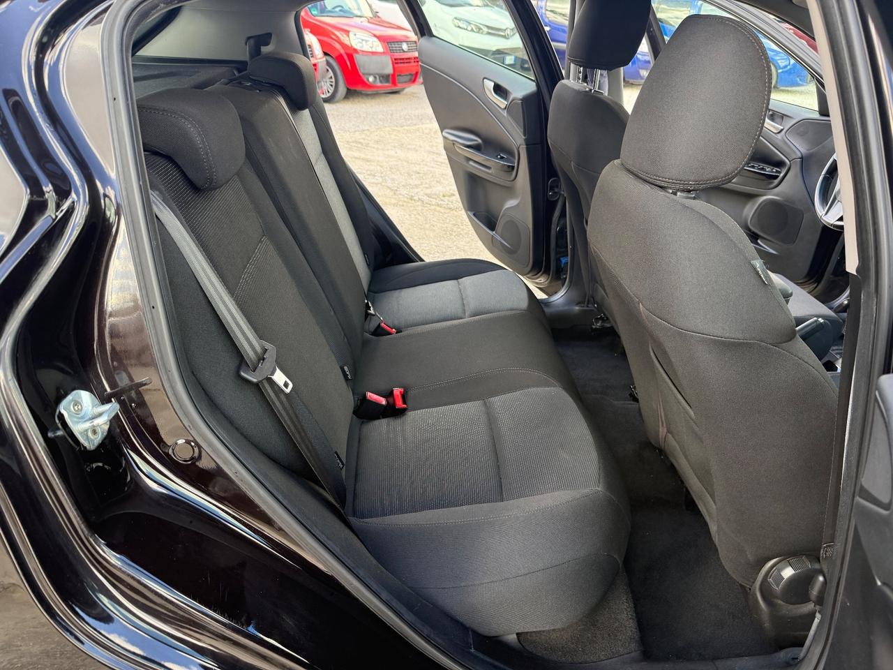 Alfa Romeo Giulietta 2.0 JTDm-2 140 CV Exclusive