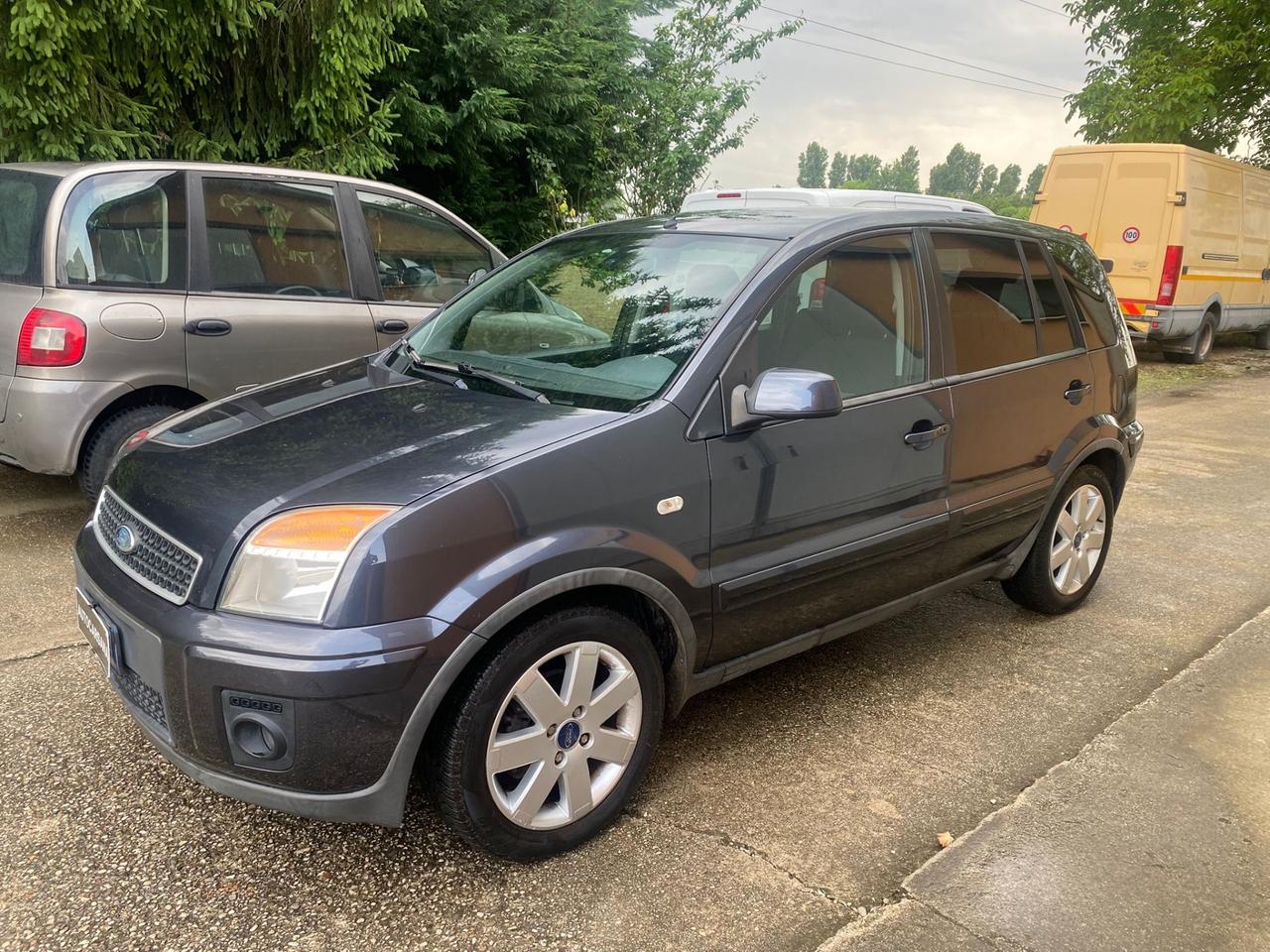 FORD FUSION 1.6 TDCi PLUS DAVVERO MOLTO BELLA GUARDA