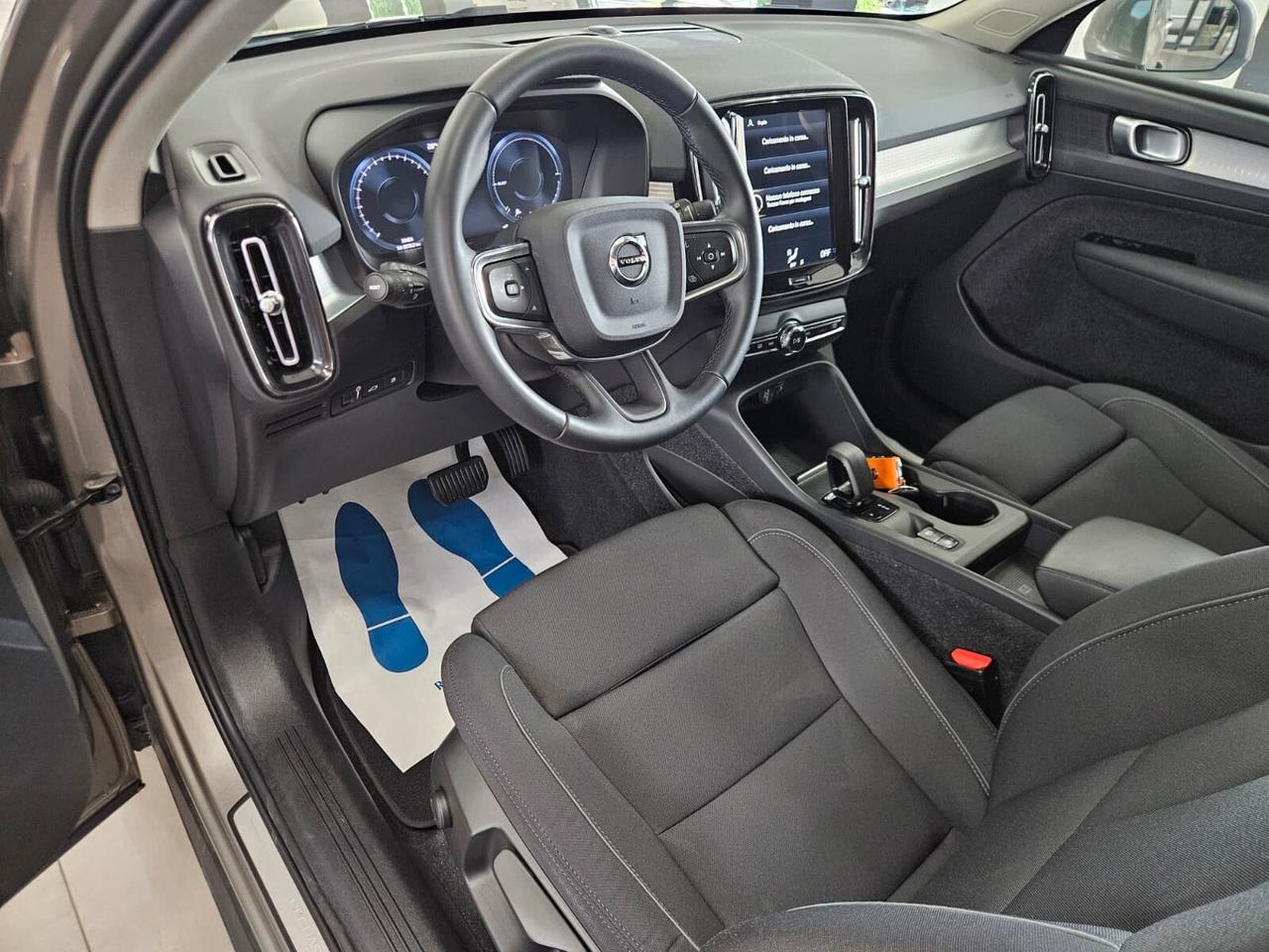 Volvo XC40 T4 Recharge Plug-in Hybrid automatico Essential