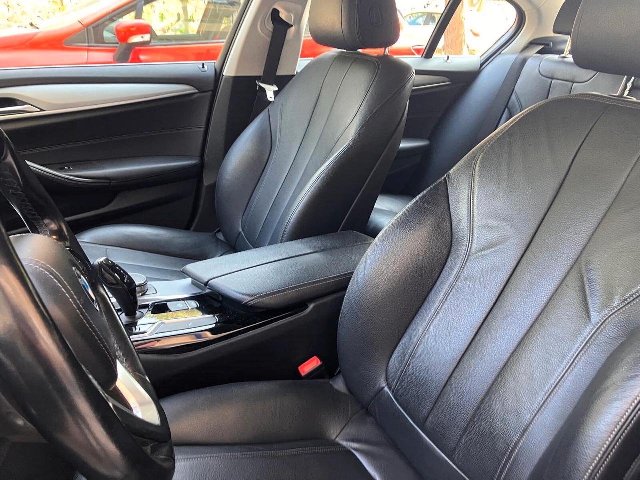 Bmw 520d xDrive Luxury service certificato BMW