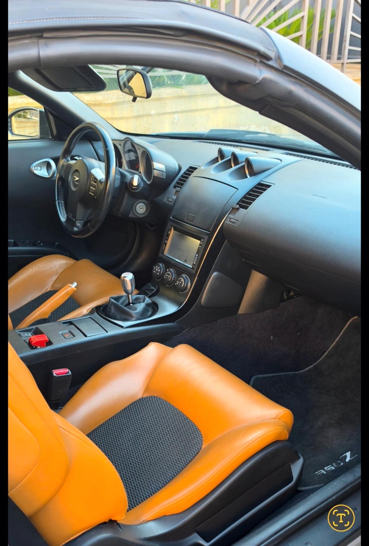 Nissan Z 350Z Roadster 3.5 V6 Lev 2