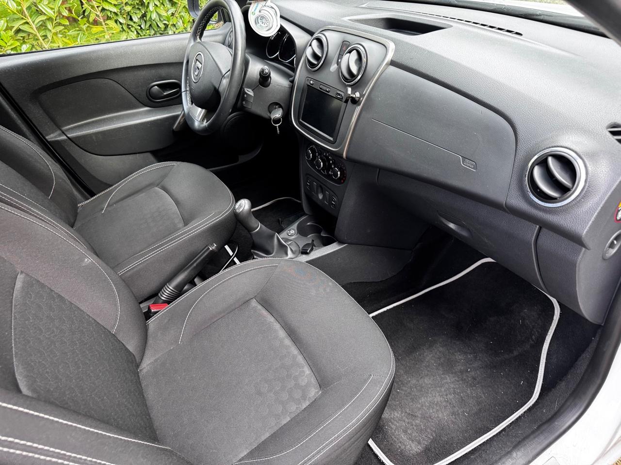 Dacia Sandero 1.2 GPL 75CV Lauréate neopatentati