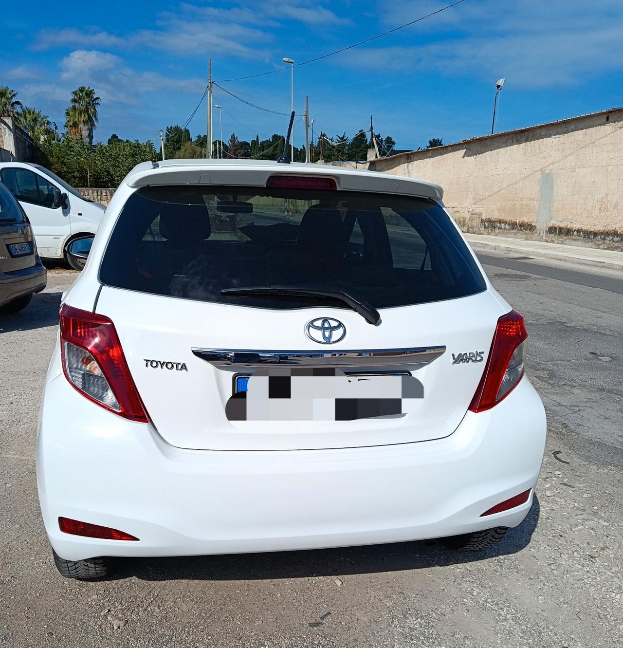 Toyota Yaris Active 1.0 5 porte benzina