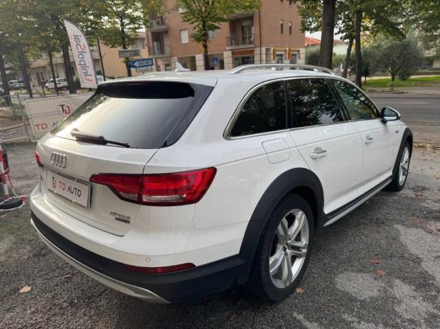 Audi A4 Allroad 2.0 TDI 150cv-Quattro-Business-Gancio-Telecamera