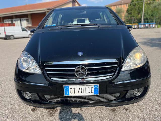 MERCEDES-BENZ A 180 CDI Elegance