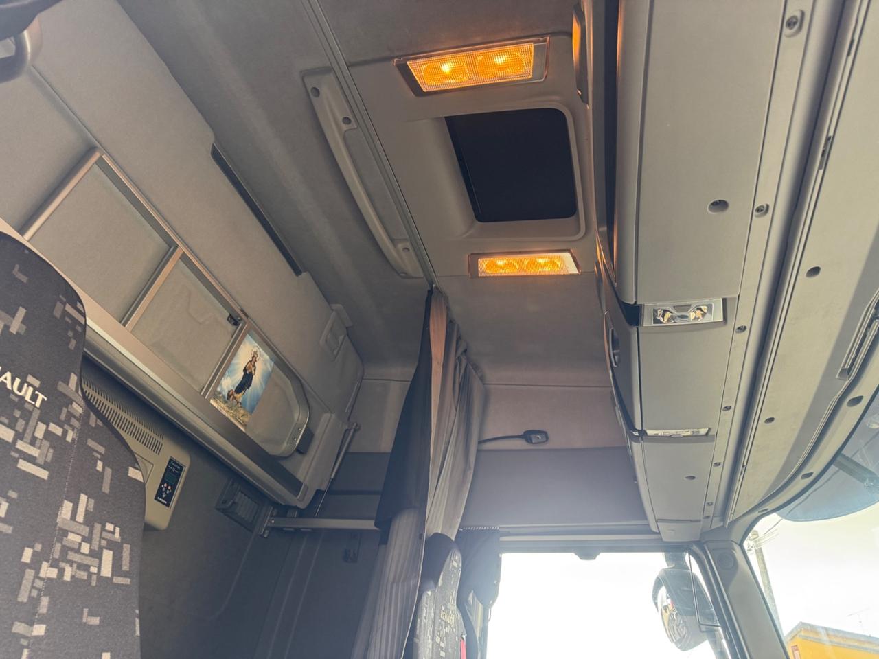 RENAULT T18 T480 SLEEPER BLOCCAGGIO FULL EURO 6