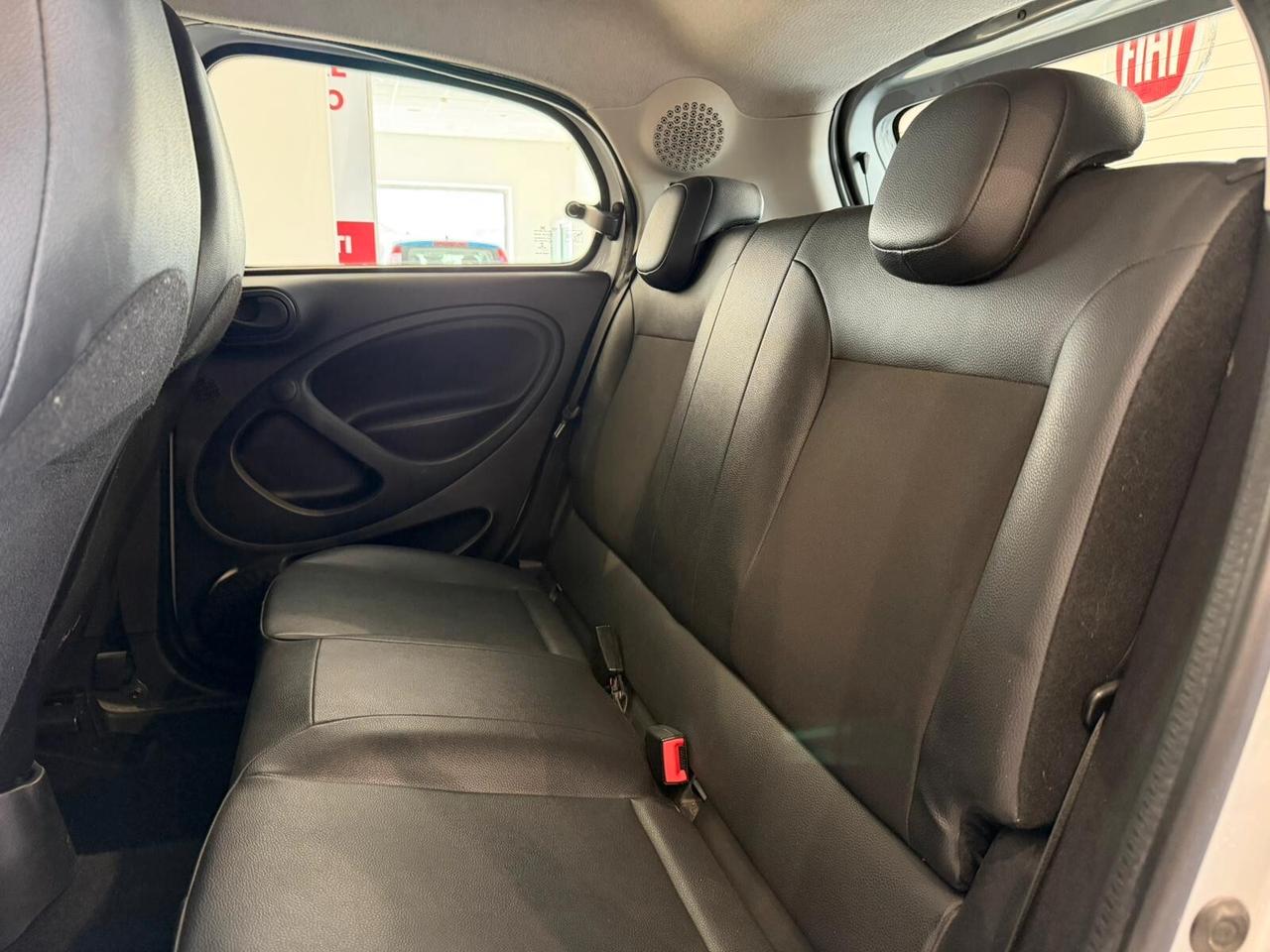 Smart ForFour 70 1.0 twinamic Youngster