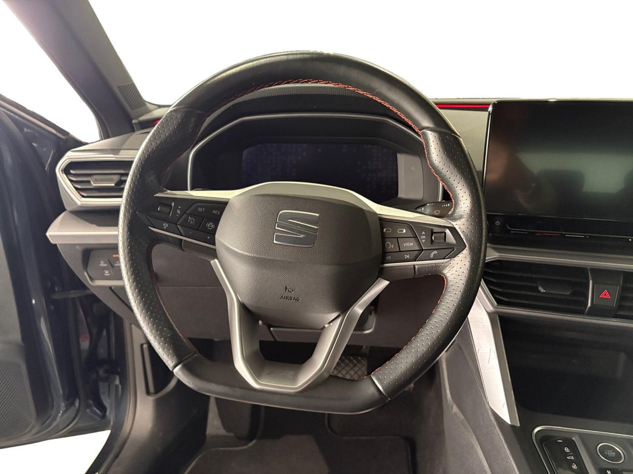 SEAT Leon IV 2020 - Leon 2.0 tdi FR 150cv dsg