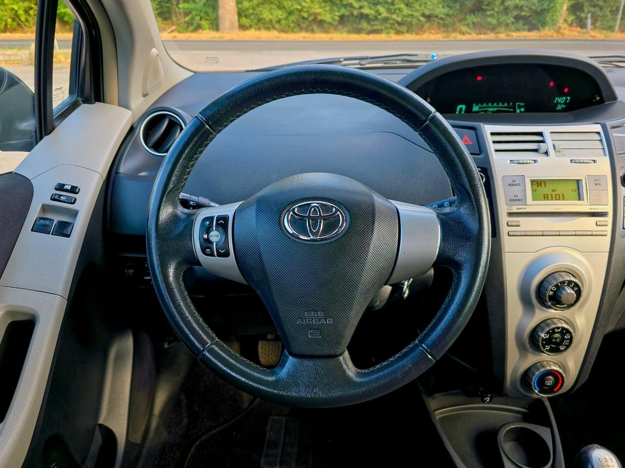 Toyota Yaris 1.0 5 porte Now 2009-E4 Manuale NEO