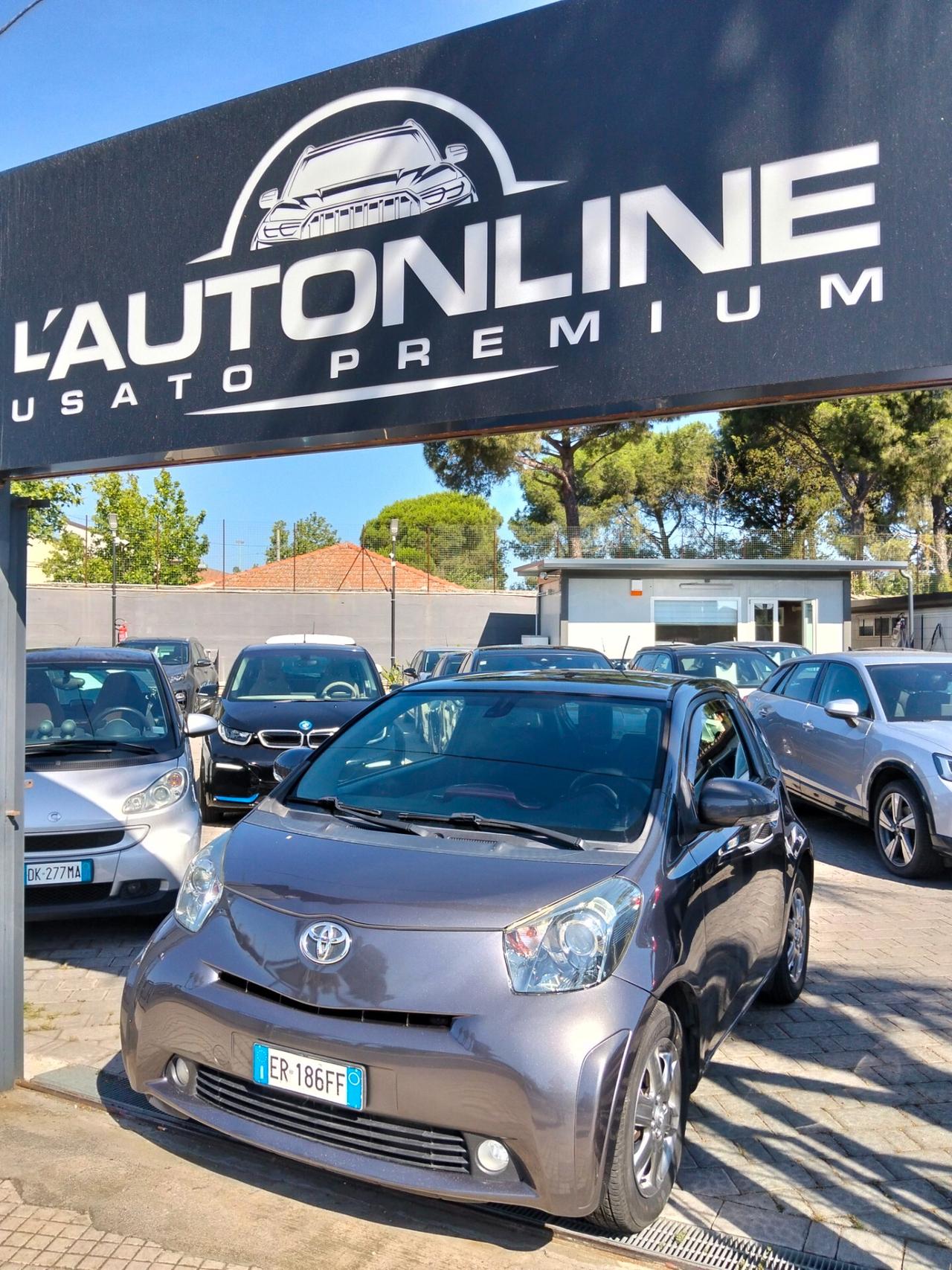 Toyota iQ 1.0 CVT Trend