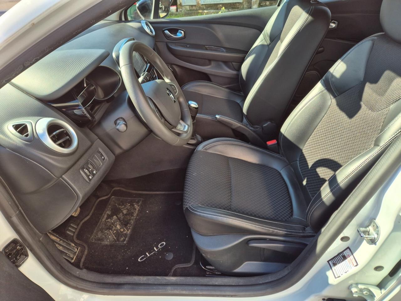 Renault Clio dCi 8V 90 CV 5 porte Duel BELLISSIMA