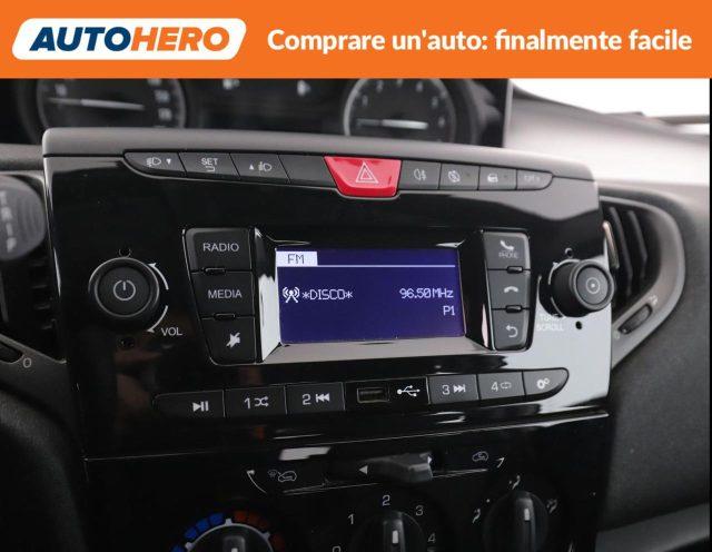 LANCIA Ypsilon 1.0 FireFly 5 porte S&S Hybrid Ecochic Silver