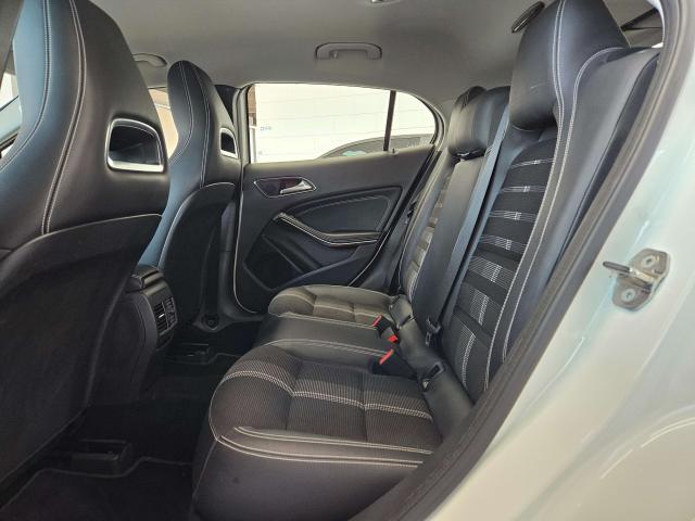 Mercedes-Benz GLA 220 GLA-X156 2017 d Sport 4matic 170cv auto