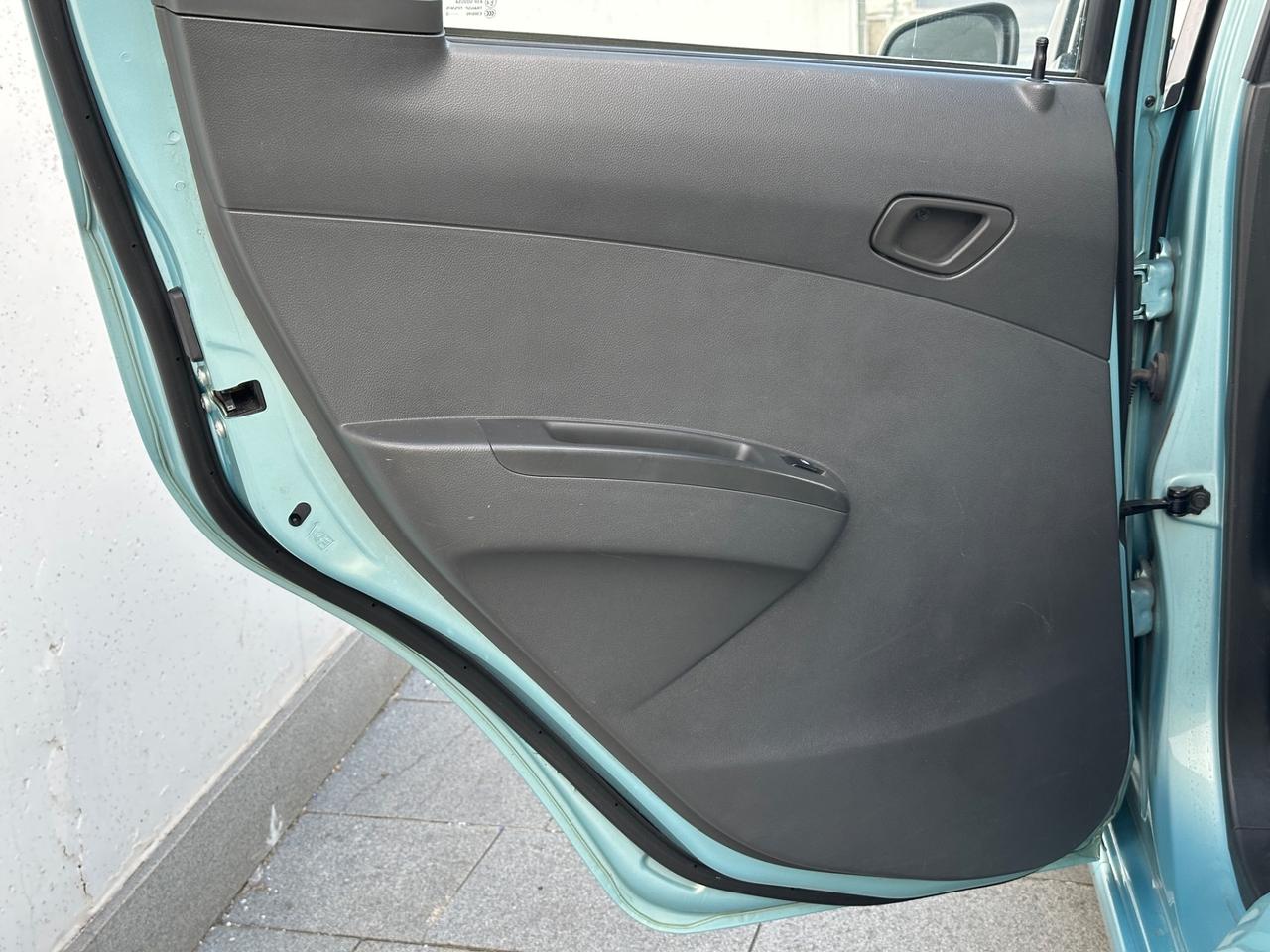 Chevrolet Spark 1.2 LT Neopatentati