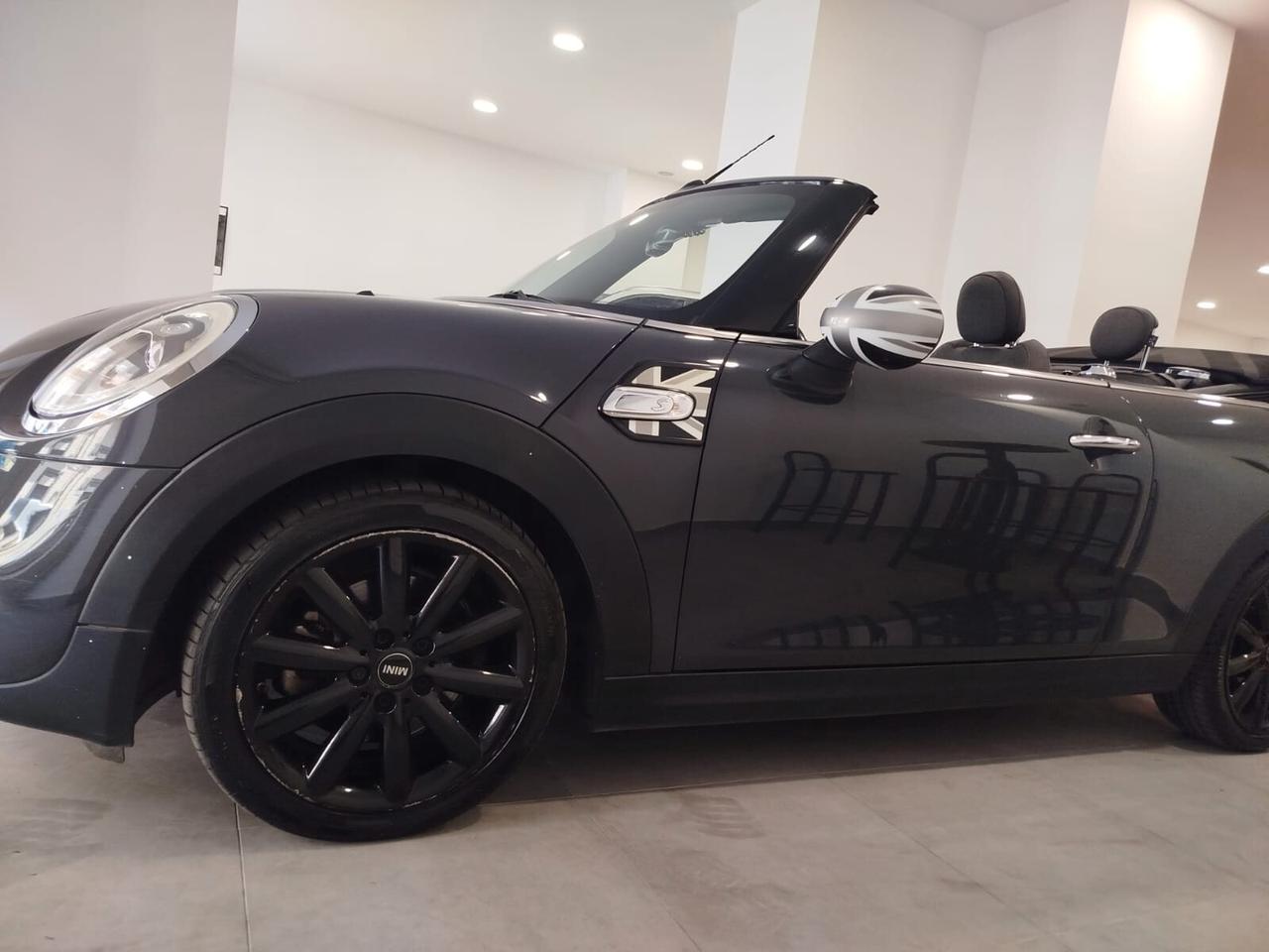 Mini Cooper SD Cabrio Automatica