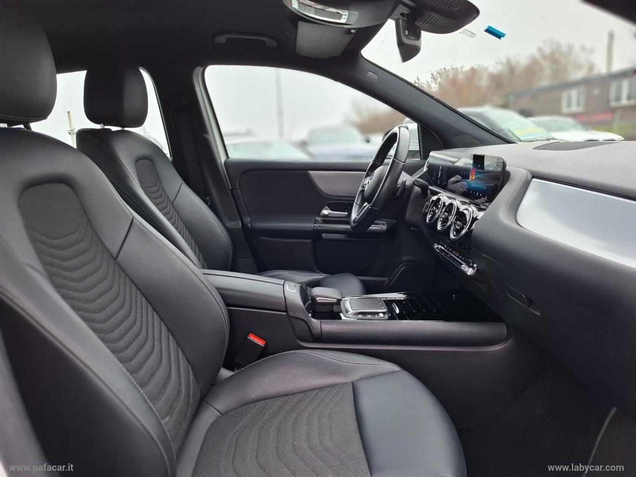 MERCEDES-BENZ GLA 200 d Automatic 4Matic Sport