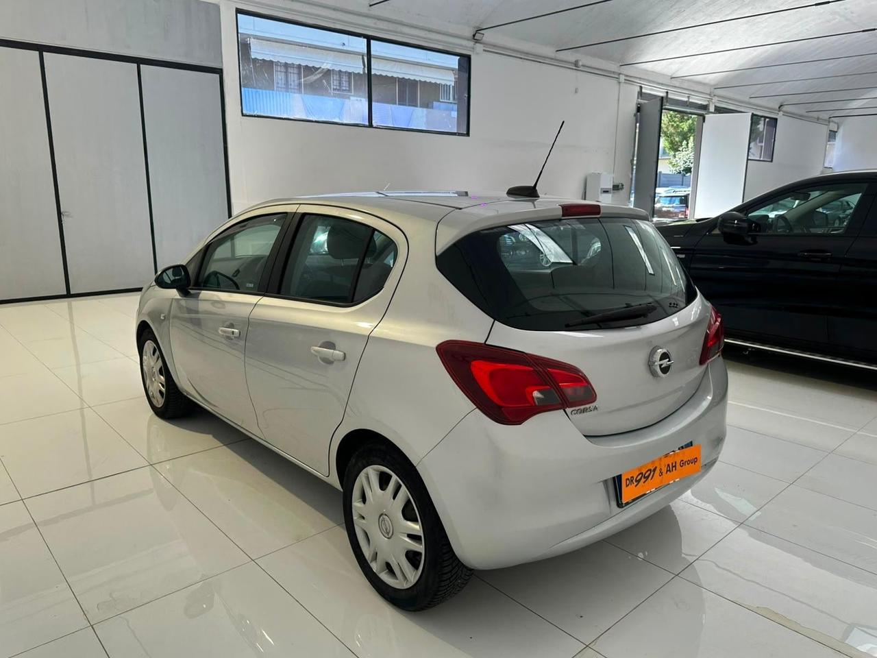 Opel Corsa 1.4 90CV GPL Tech 5 porte Innovation