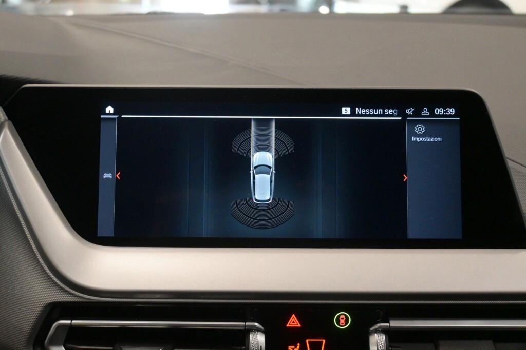 BMW 116D 6M. BUSINESS ADVANTAGE ( FARI LED - BMW DIGITAL COCKPIT - CLIMA BIZONA - PDC - NAVI - MIRROR - CRUISE )