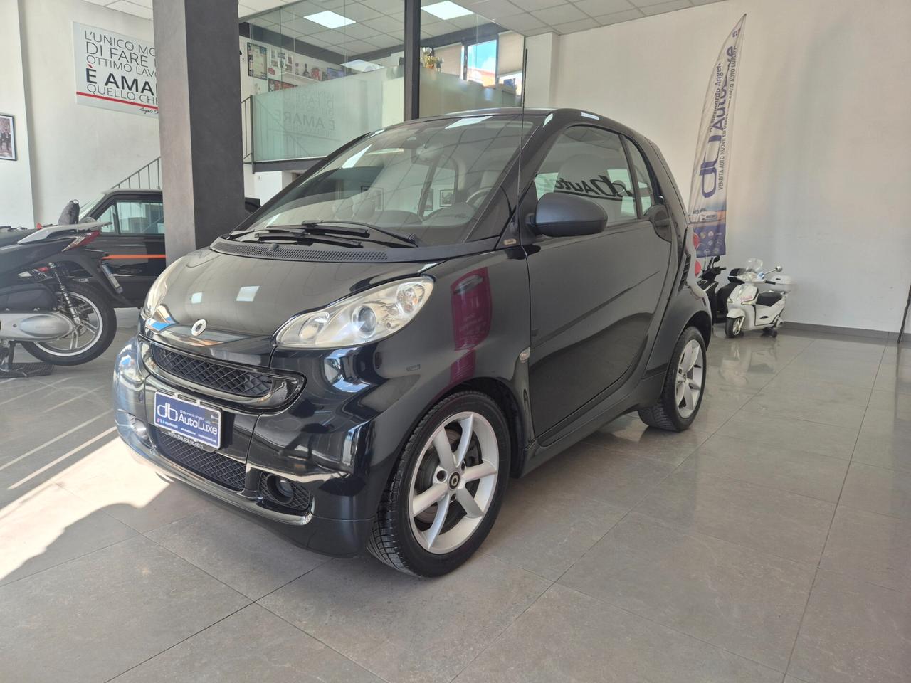 Smart ForTwo 1000 62 kW coupé pulse