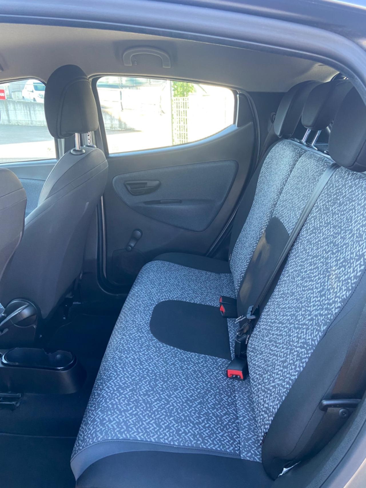 Lancia Ypsilon 1.2 GPL Elefant. Blu nuova garanzia