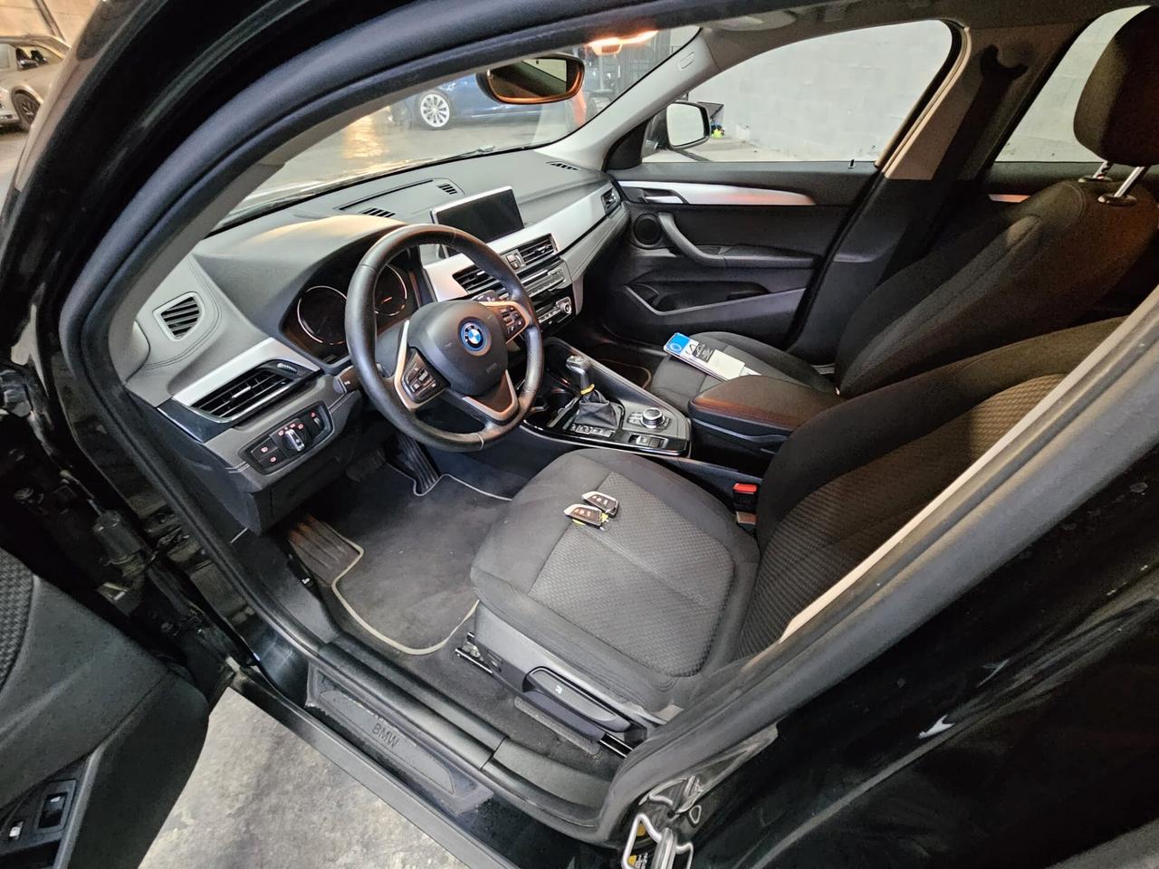 BMW X2 xdrive25e Business X auto MOTORE ROTTO