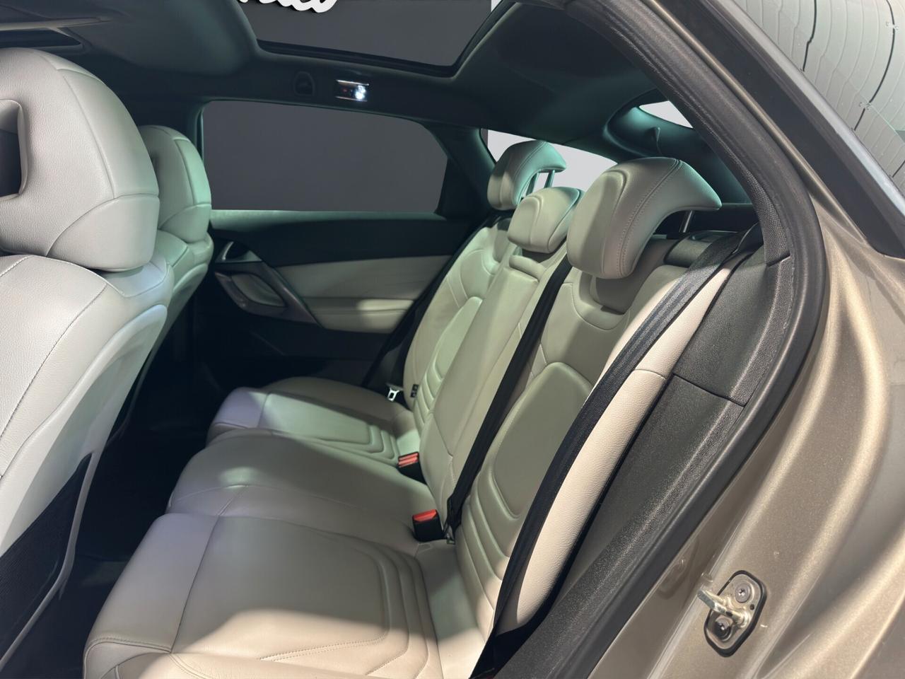 Ds DS5 2.0 HDi 163CV aut. So Chic T.PANOR. AUTO
