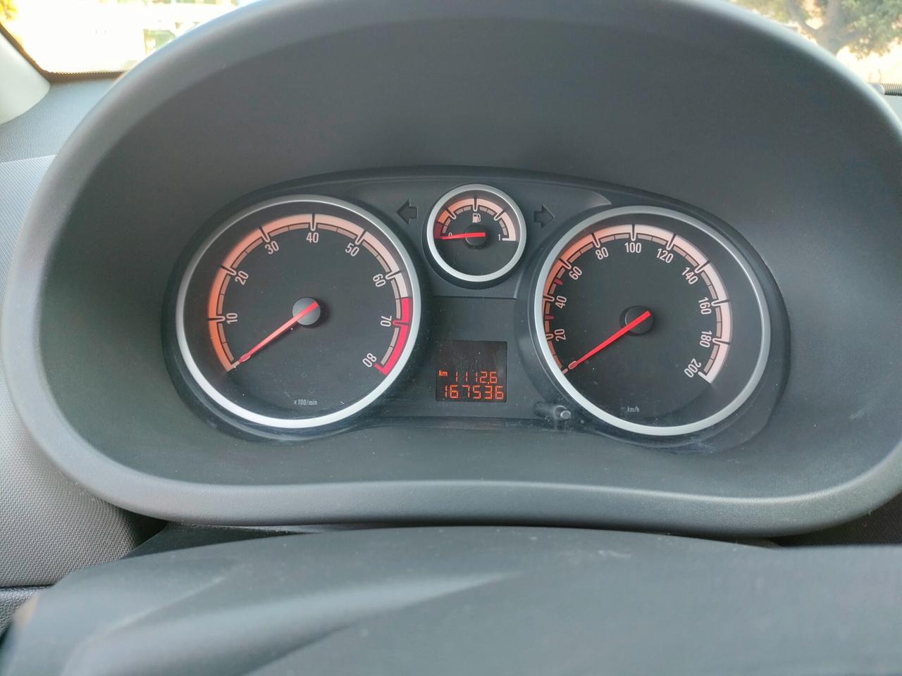 Opel Corsa 1.2 5 porte Sport OK NEOPATENTATI