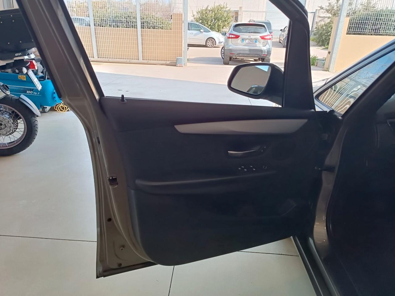 Bmw 216 216d Active Tourer Luxury