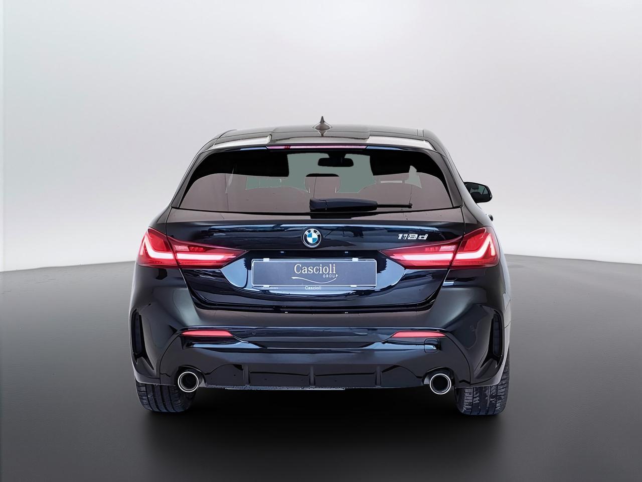 BMW Serie 1 F40 - 118d Msport auto