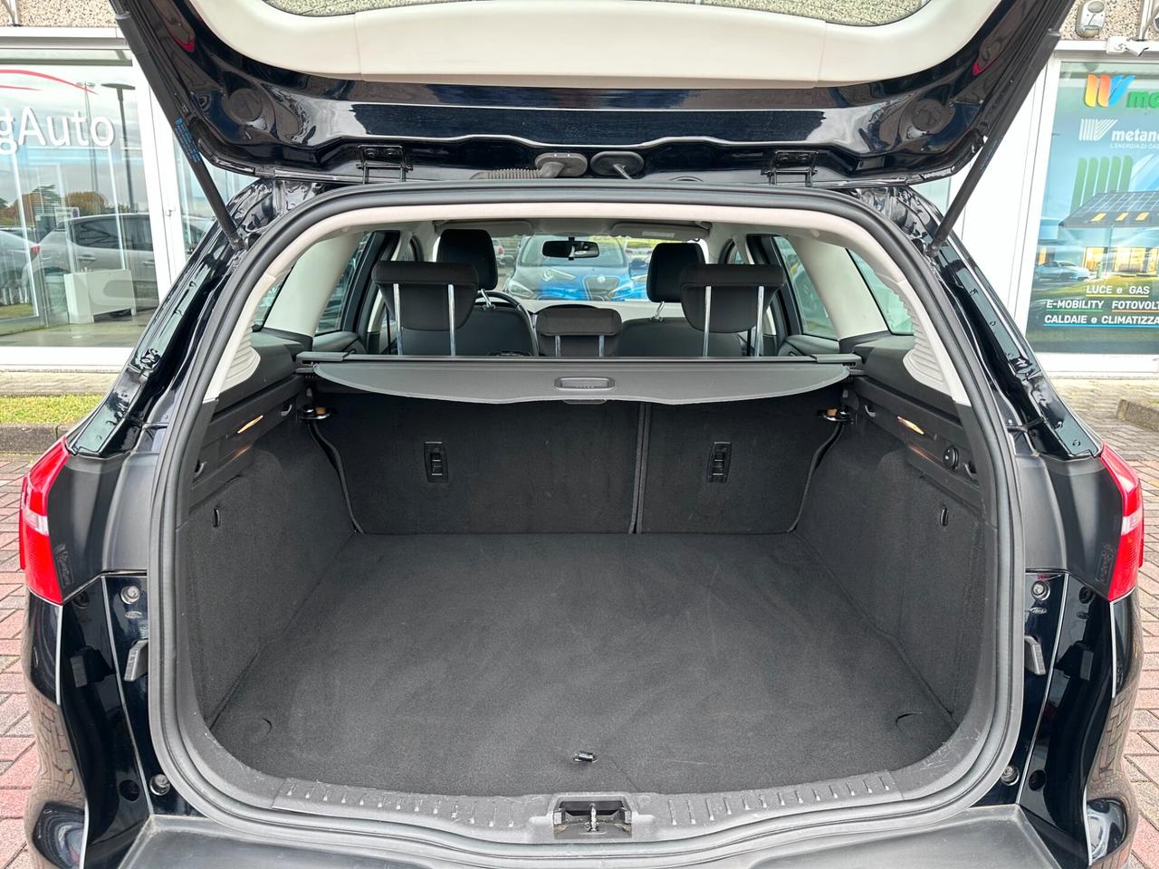 FORD FOCUS SW 1.5TDCI 120CV AUTOMATICA EURO6! NAVI! CARPLAY!