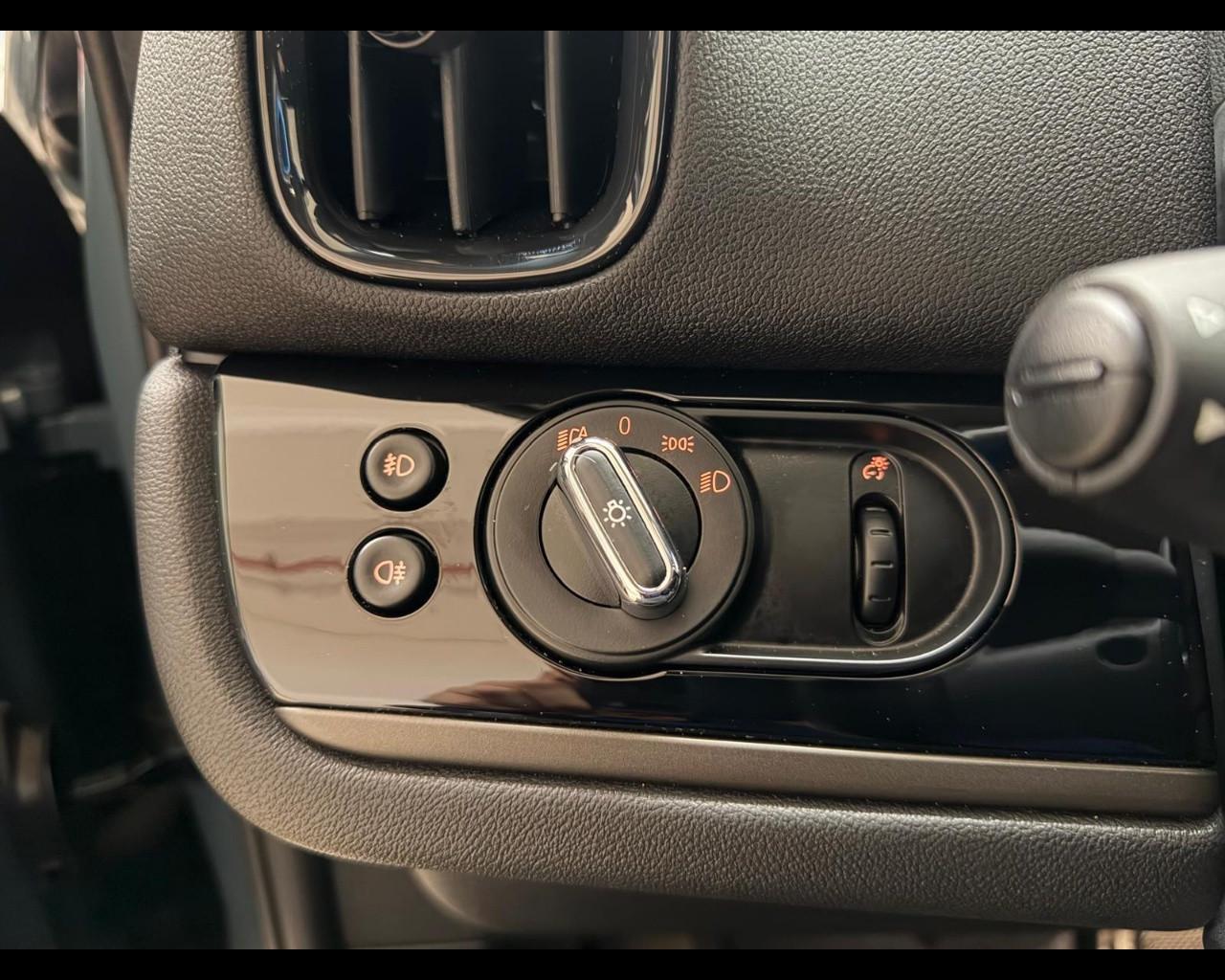 MINI Mini Countrym.(F60) - Mini 2.0 Cooper D Classic Countryman