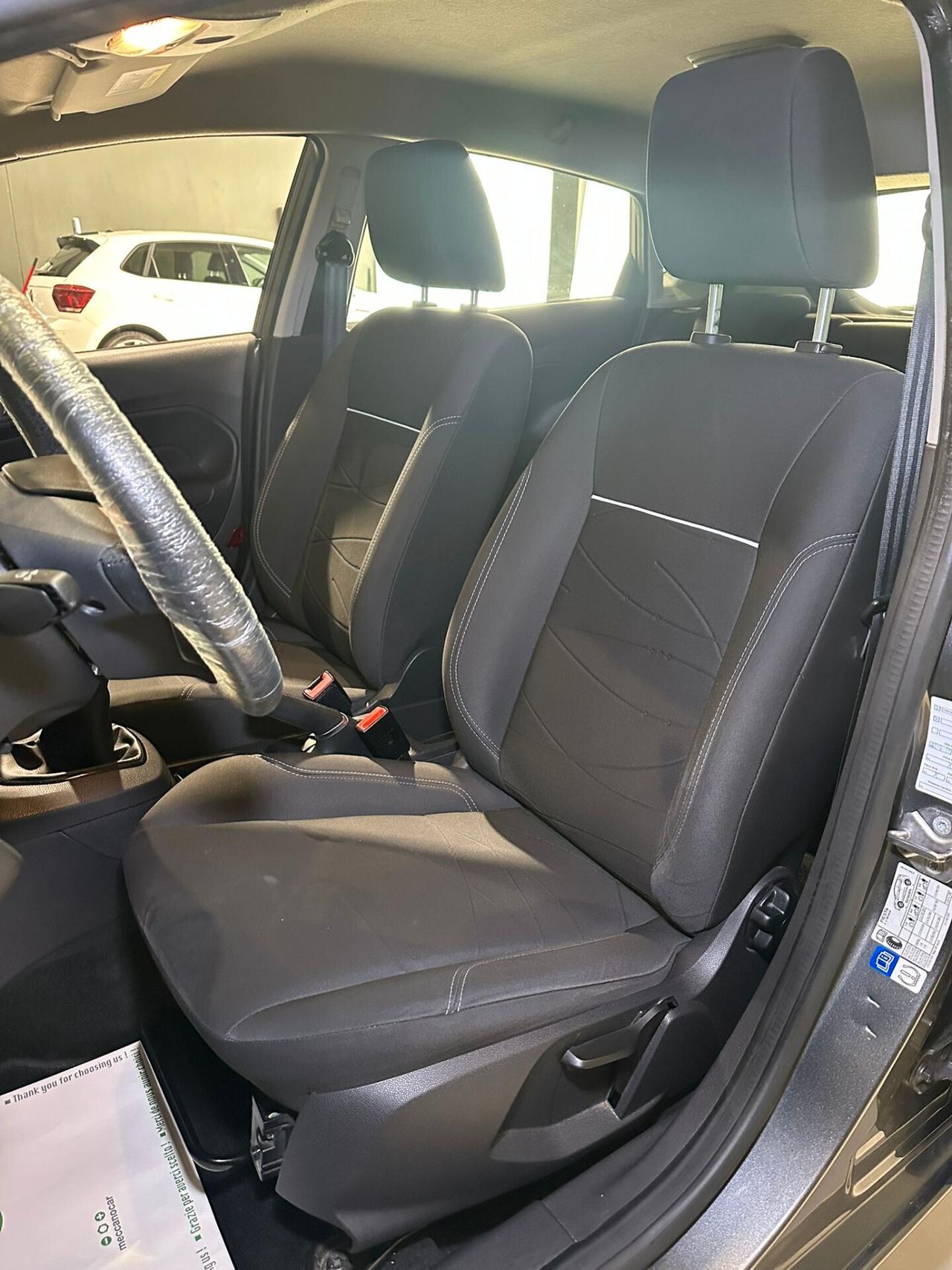 Ford Fiesta 1.5 TDCi 75CV 5 porte Black & White Edition