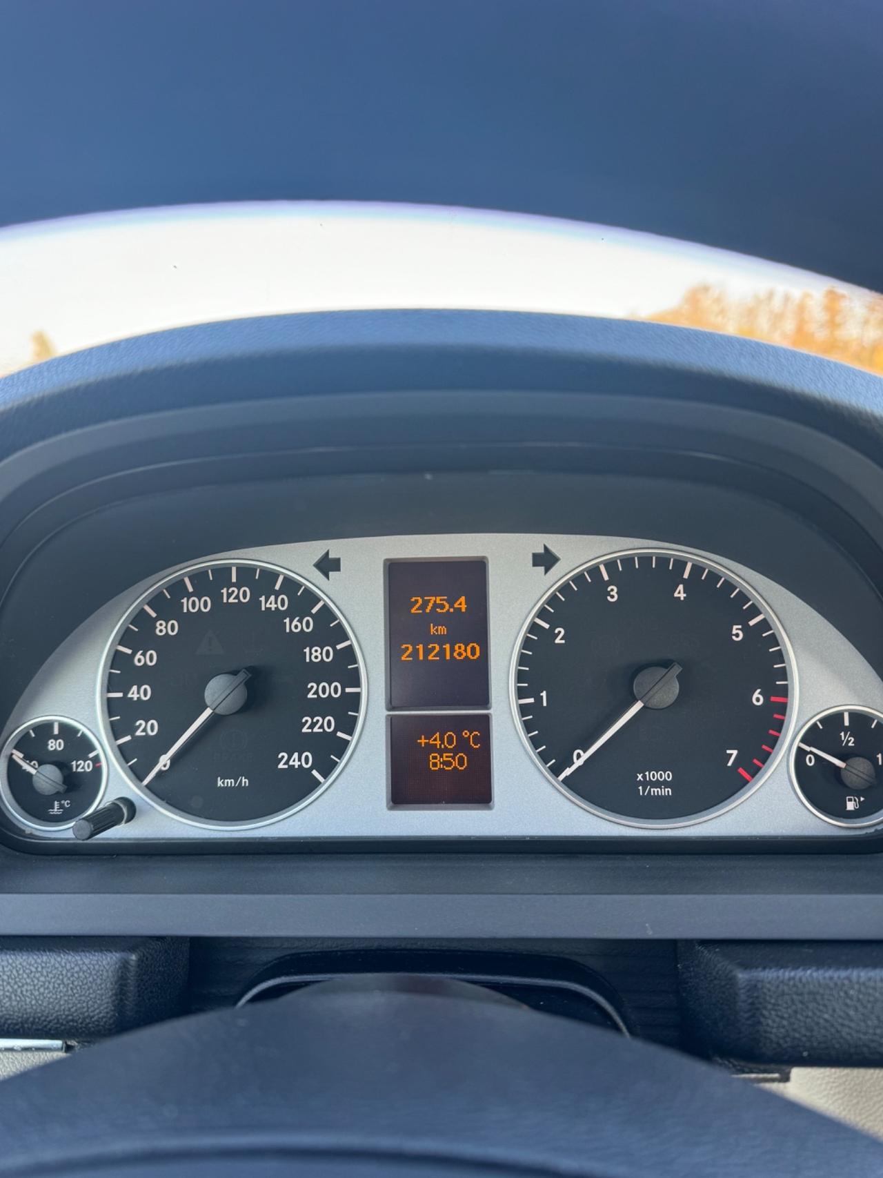 Mercedes-benz A 180 BlueEFFICIENCY Premium