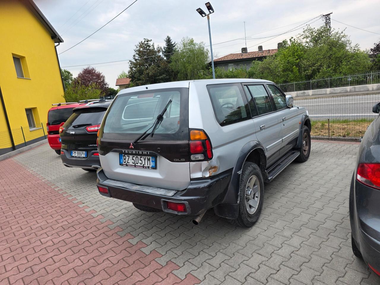 Mitsubishi Pajero Sport 2.5 TDI GLS Target 4x4