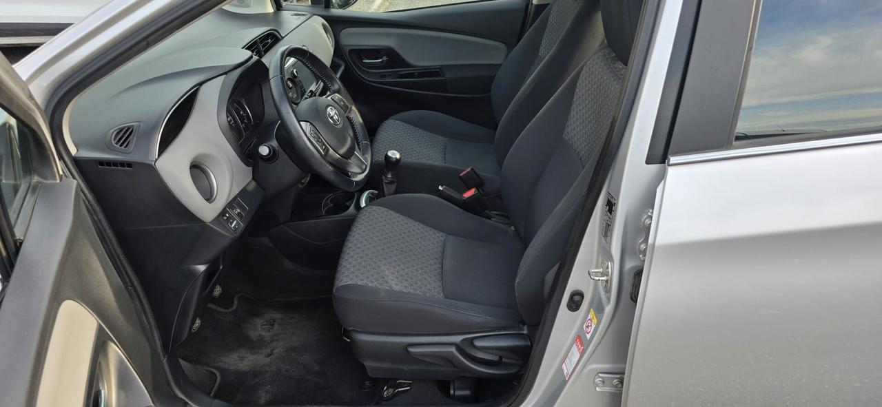 Toyota Yaris 1.0 5 porte Sol unipro 64392 km certificati