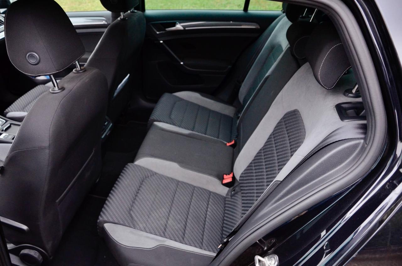 VOLKSWAGEN GOLF 5p 1.5 TSI R-LINE 150cv, UFF ITALIANA, EURO 6D, APPLE ANDROID, PERMUTE