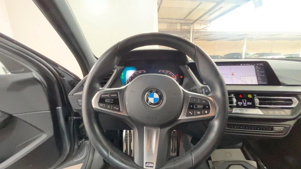 Bmw 118 118d 5p. Msport
