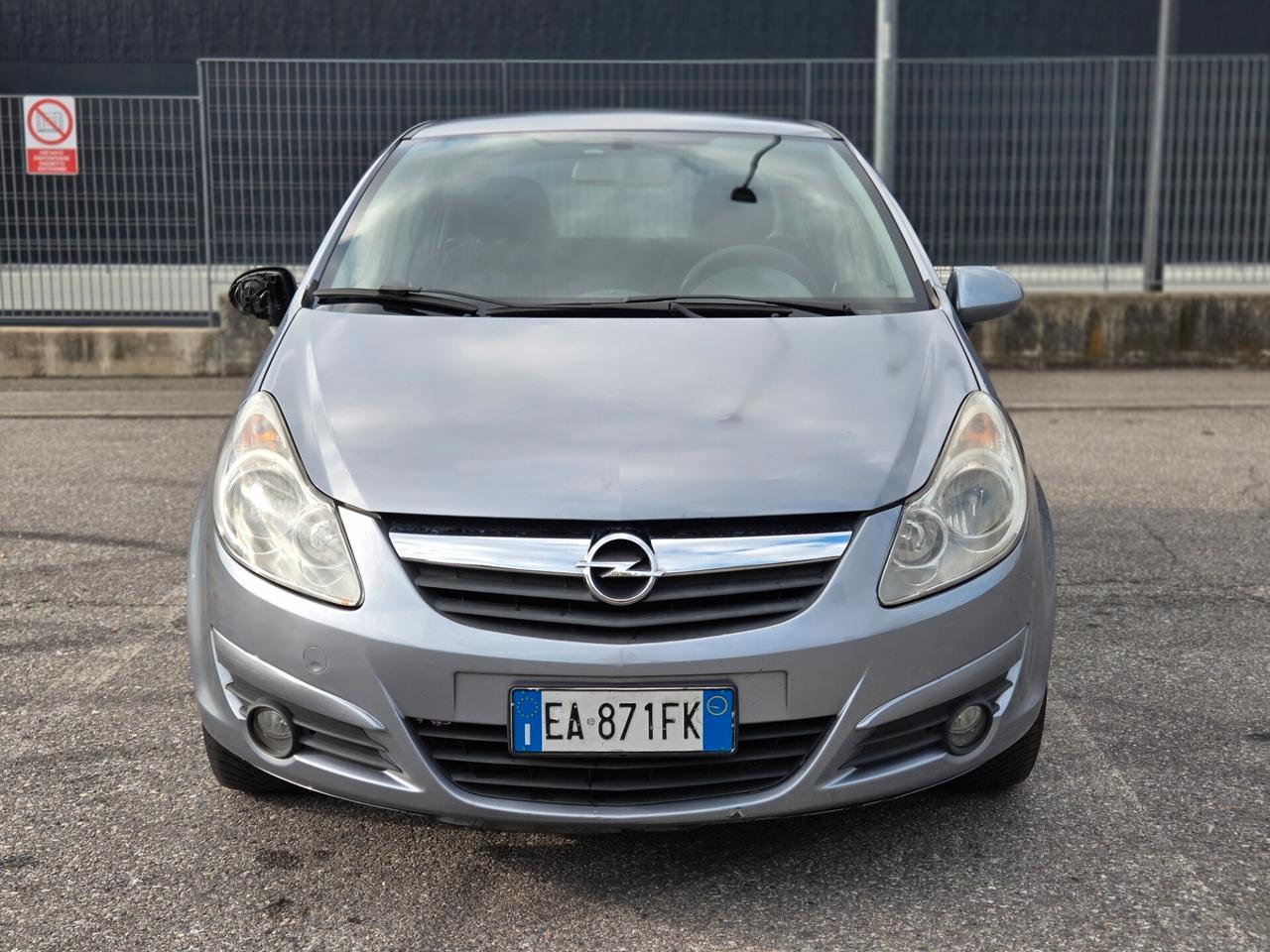 Opel Corsa 1.2 80CV 5 porte GPL-TECH Edition