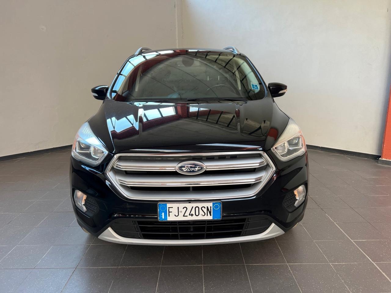 Ford Kuga 2.0 TDCI 150 CV S&S 4WD Titanium