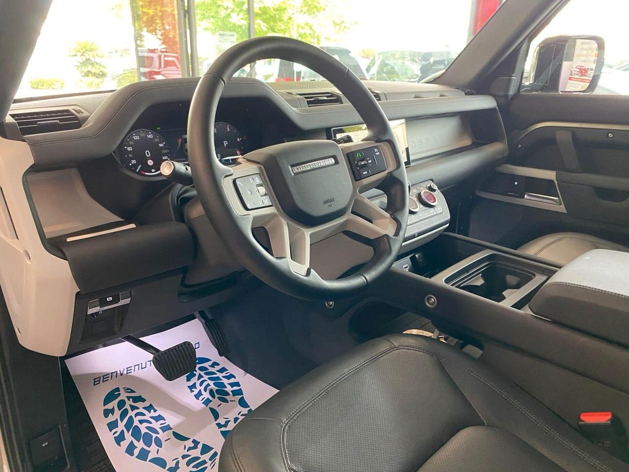 Land Rover Defender 110 3.0D I6 200 CV AWD Auto SE Autocarro N1