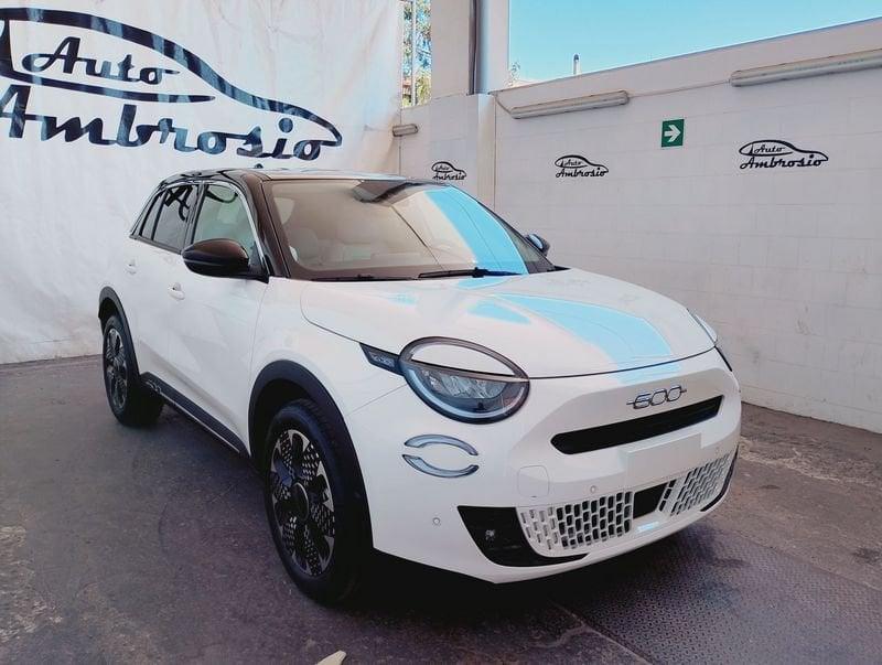 FIAT 600 Hybrid 110 CV DCT MHEV La Prima Tua da 269,00 al mese