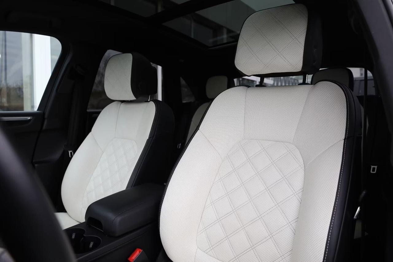 Porsche Macan 2.0 APPLE/CHRONO/TETTO FULL OPTIONAL