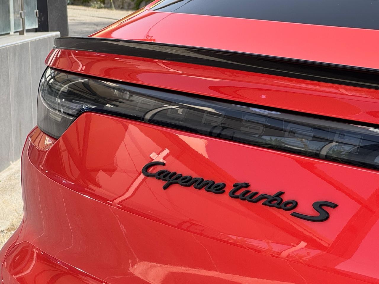PORSCHE CAYENNE COUPE' TURBO S 4.0 V8 680 CV E-HYBRID LAVA ORANGE FULL IVA