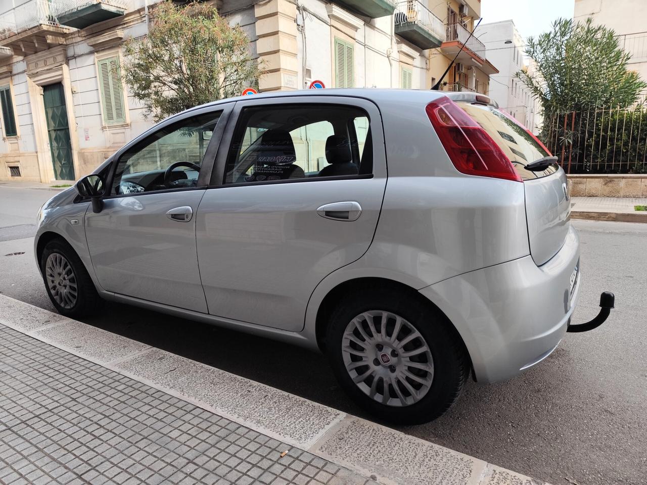 Fiat Grande Punto 1.3 MJT 75CV GANCIO TRAINO