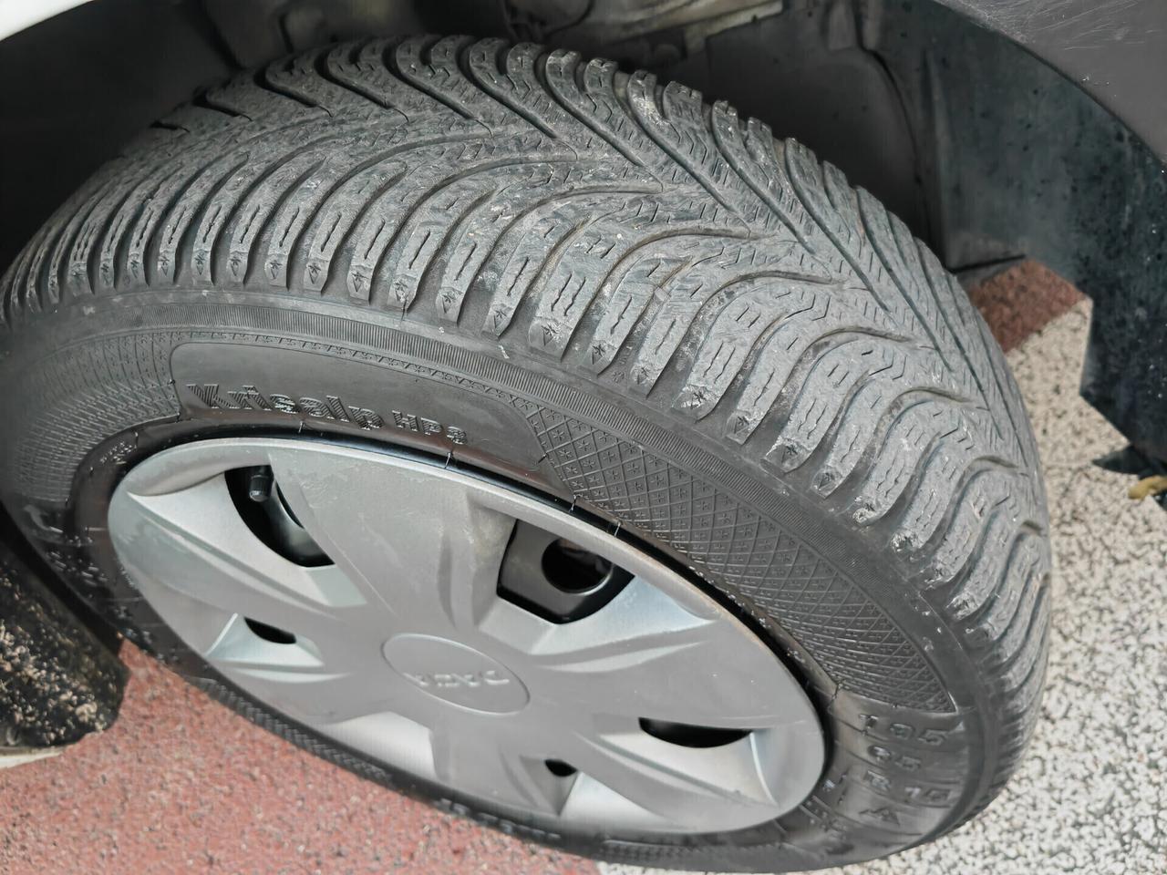 DACIA DOKKER 1.6 BENZINA GPL CV82 KW60