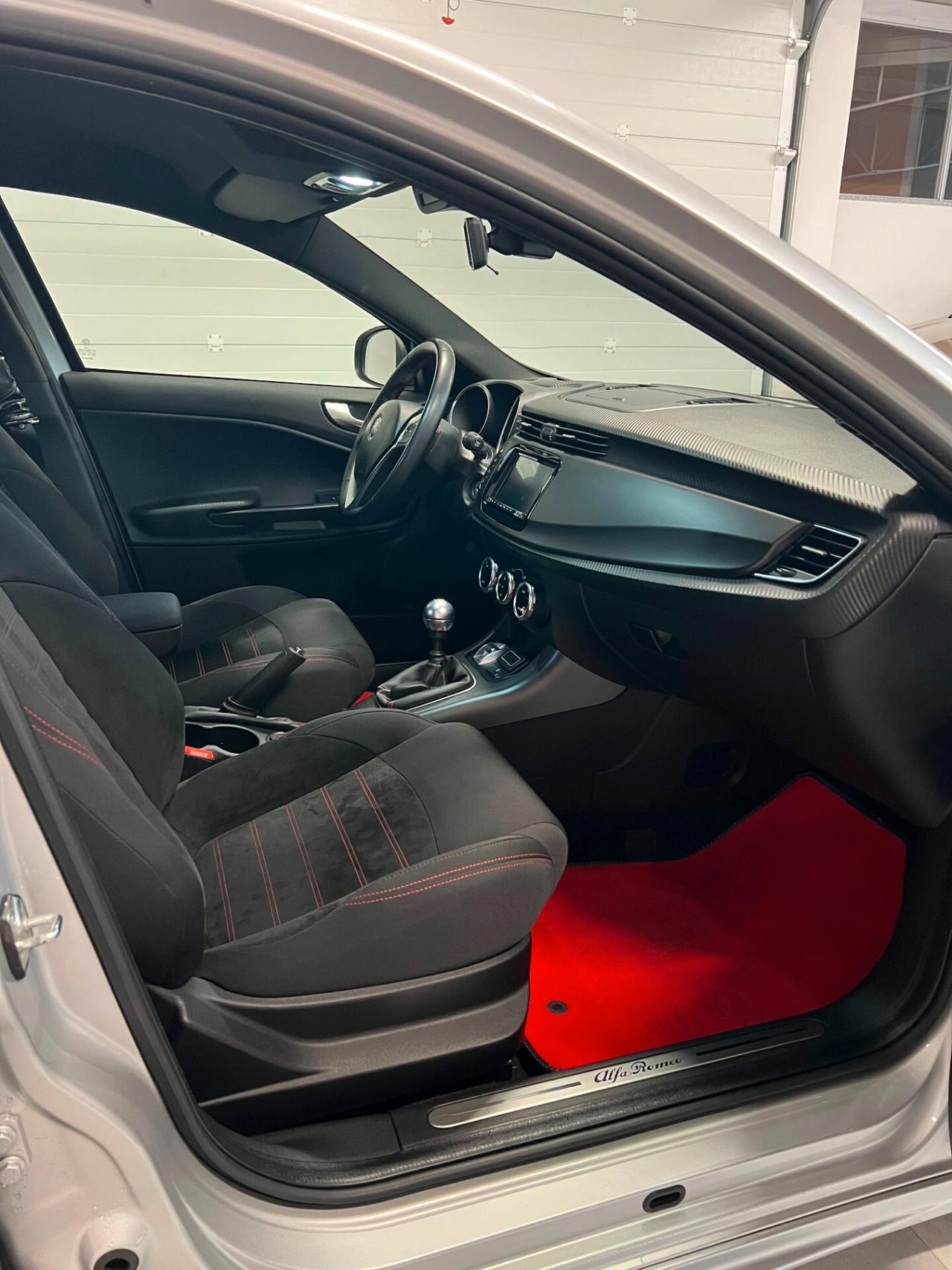 Alfa Romeo Giulietta 1.6 JTDm TCT 120 CV Sprint con assetto
