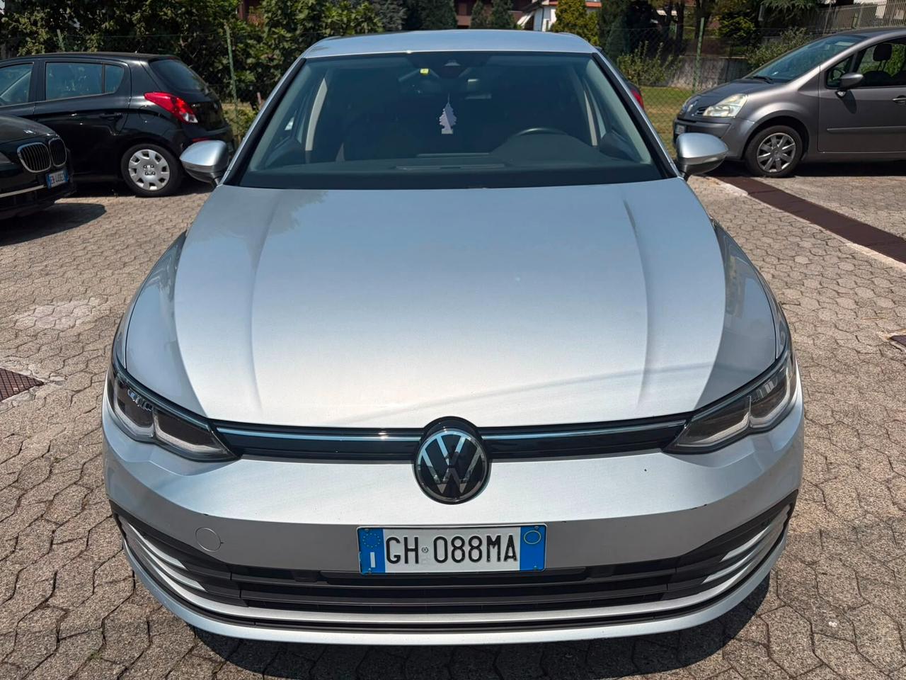 Volkswagen Golf 2.0 TDI 115 CV SCR Life*EURO6*NEOPATENTATI