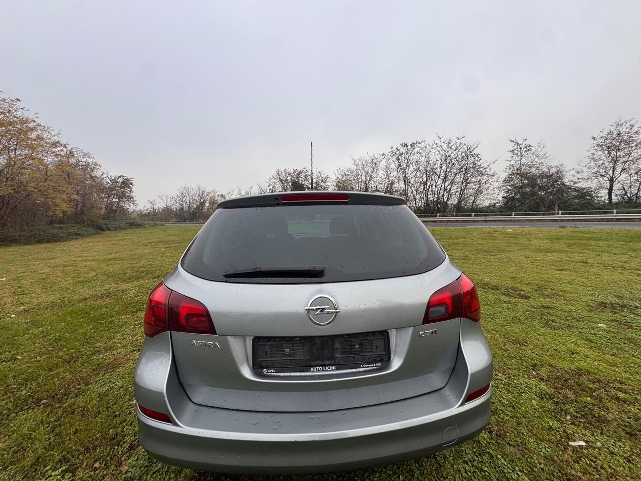 Opel Astra 1.7 CDTI 110CV Sports Tourer Elective